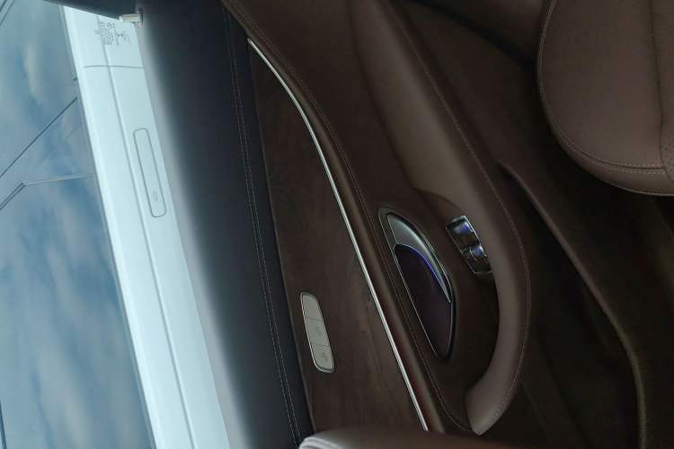 Used Mercedes-Benz E-Class 2023 E 260 L