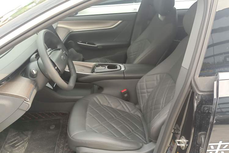 Used  A07 2024 Pure Electric "True Fragrance" Edition 515 Prestige Model