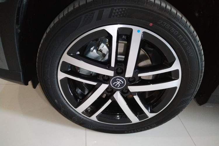 Used BYD Song L DM-i 2024 112 km Beyond Edition