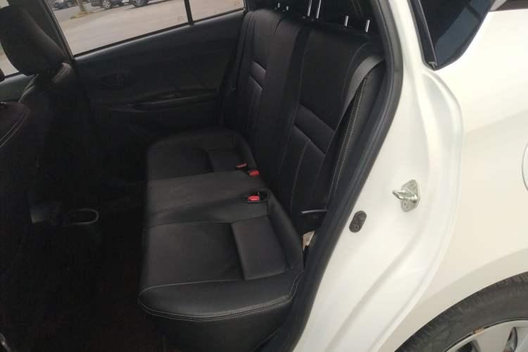 Used Toyota YARiS L 2016 Revised 1.5E CVT Charming Edition
