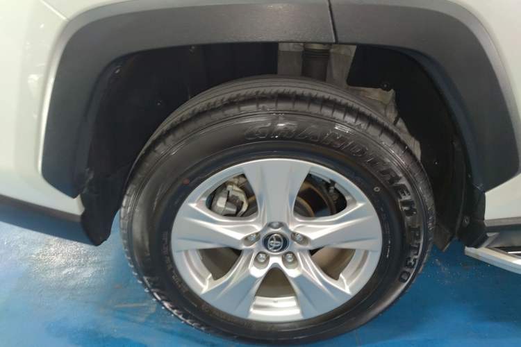 Used Toyota RAV4 2023 2.0L CVT Two-Wheel Drive Urban Edition