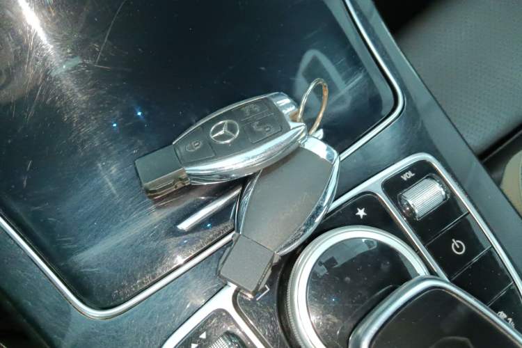 Used Mercedes-Benz GLC 2019 GLC 200 L 4MATIC
