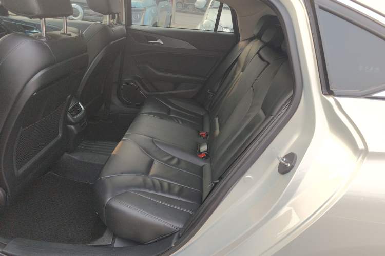 Used Hongqi H5 2022 Classic Model Facelift 1.5T DCT Qiyun Edition
