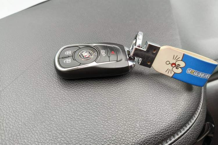 Used Buick GL8 2020 Land Business Class 652T Luxury Model
