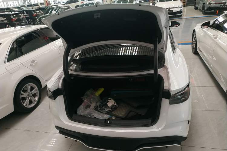 Used BYD Seal 06 New Energy 2025 DM-i Smart Drive 80KM Luxury Model