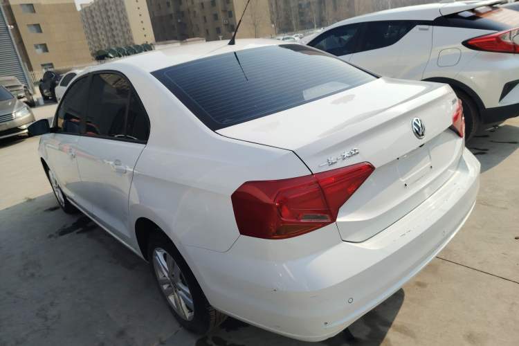 Used Volkswagen Jetta 2019 Dream Edition 1.4L Manual Fashion Version