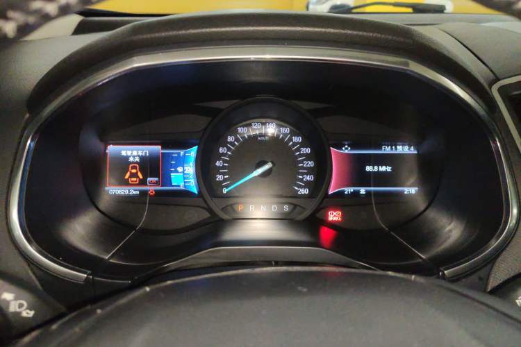 Used Ford Edge 2018 EcoBoost 245 Two-Wheel-Drive Titanium 7-Seater China V Standard
