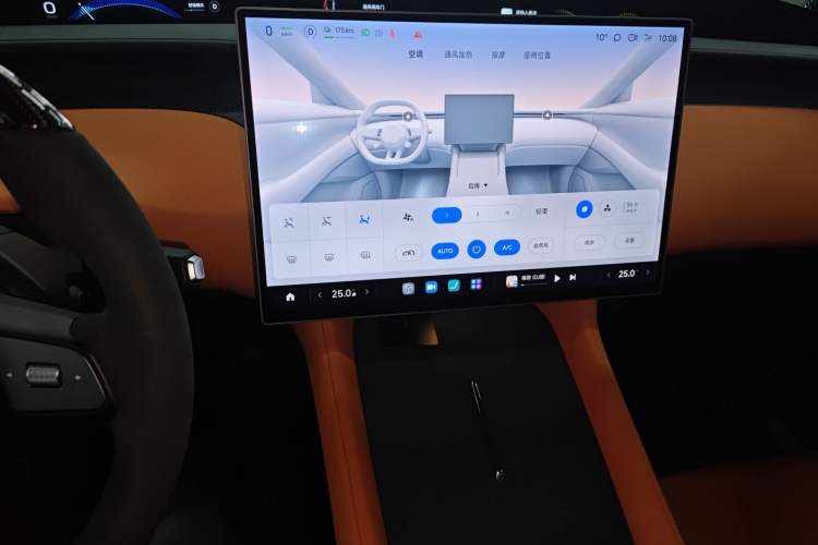 Used  YU7 2025 Ultra-Long Range High-Performance All-Wheel-Drive Max Edition