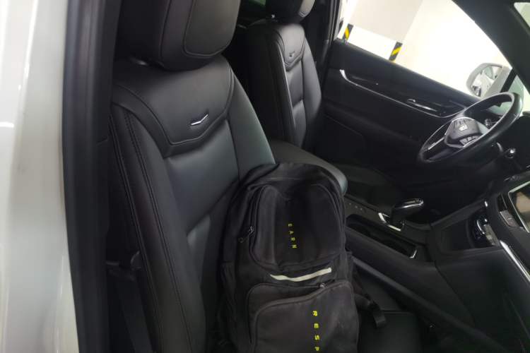 Used Cadillac XT5 2018 28E Four-Wheel Drive Tech Version