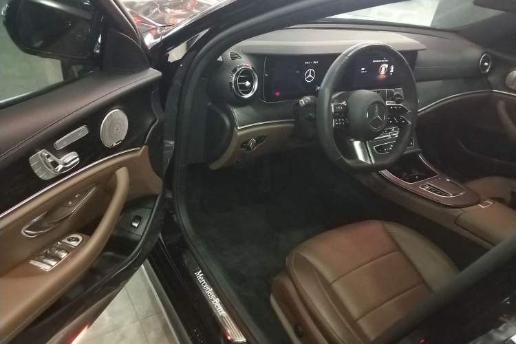 Used Mercedes-Benz E-Class 2023 Restyled E 300 L Sport Luxury Edition
