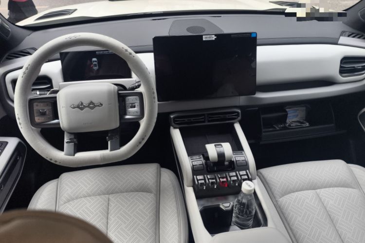 Used  Titanium 3 2025 501KM All-Wheel Drive Intelligent Driving Ultra Version
