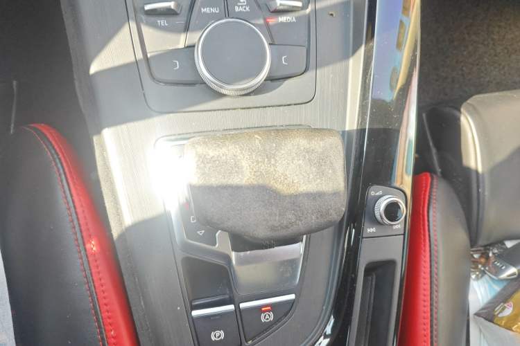 Used Audi A4L 2018 30th Anniversary Edition 40 TFSI Trendy Model