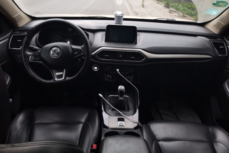 Used Dongfeng Fengon S560 2018 1.8L Manual Luxury 5-Seater China V Standard