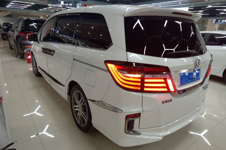 Used Honda Elysion 2019 2.0L Hybrid Luxury Edition