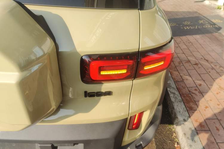 Used Geely Auto Cowboy 2025 1.5TD Fun-Offroad Version