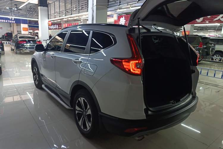Used Honda CR-V 2019 Brilliant Edition Plus 240TURBO CVT Two-Wheel Drive Fashion Version China VI Emission Standard
