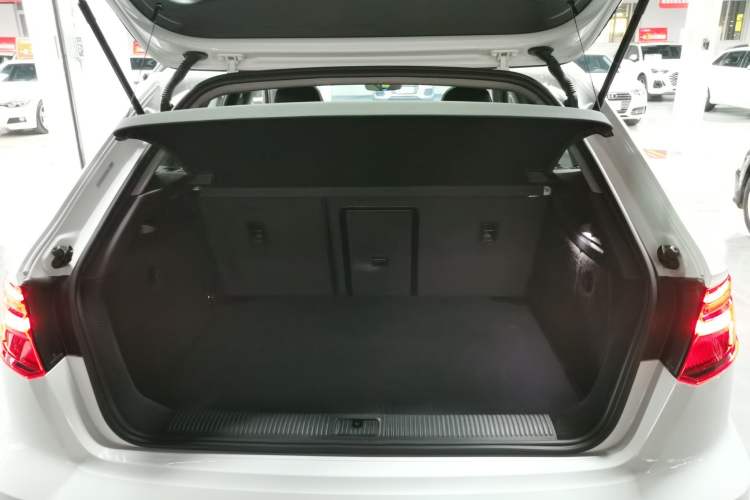 Used Audi A3 2020 Sportback 35 TFSI Fashion Edition China VI Emission Standard

