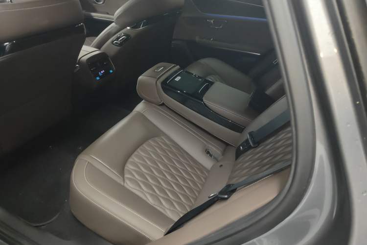 Used BYD Han 2020 EV Four-Wheel Drive High-Performance Flagship Model
