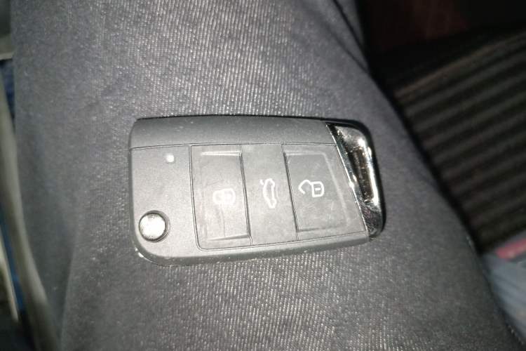 Used Volkswagen Tayron 2022 280TSI Two-Wheel Drive Luxury Smart Connectivity Version