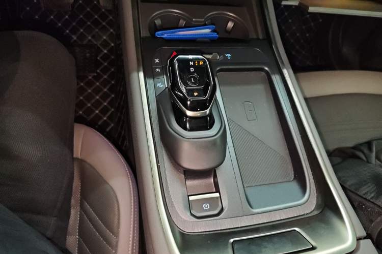 Used Ford Edge 2023 Ford Explorer L 2.0T EcoBoost Four-Wheel Drive 7-Seater Supreme Model
