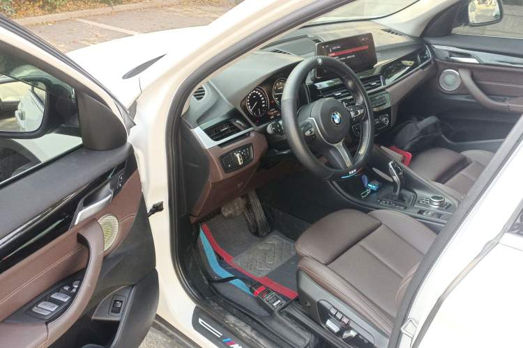 Used BMW X1 2022 sDrive25Li Leading Model
