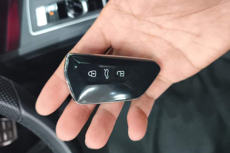 Used Volkswagen Golf 2023 Facelift 280TSI DSG R-Line Lite
