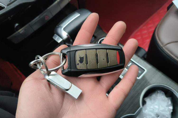 Used Haval H9 2016 2.0T Four-Wheel Drive Luxury 7-Seater
