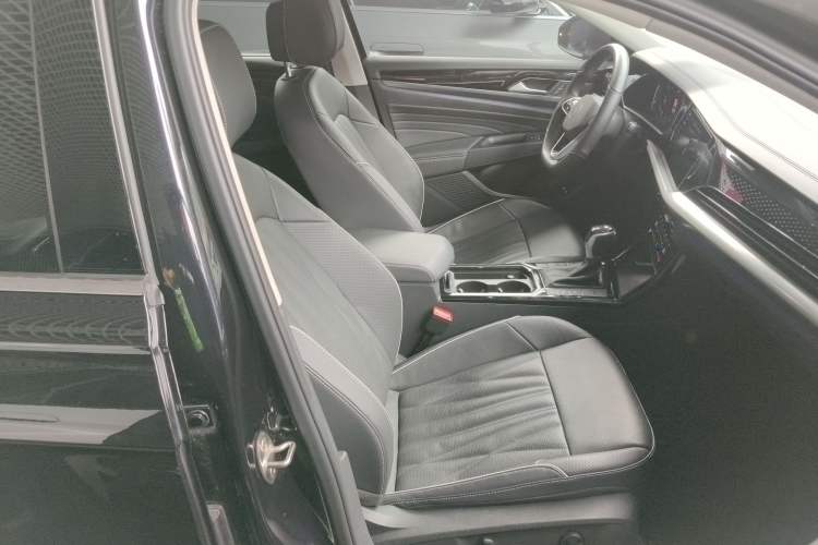 Used Volkswagen Passat New Energy 2022 430 PHEV Hybrid Luxury Edition
