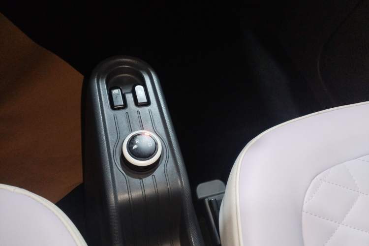 Used Wuling Hongguang MINIEV 2022 Macaron Colorful Edition Lithium Iron Phosphate