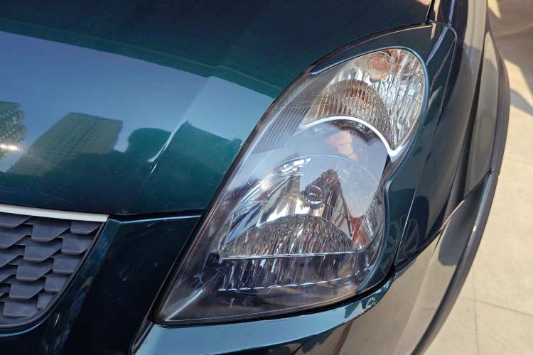 Used Suzuki Swift 2016 1.5L Automatic Fashionable Coolplay Edition