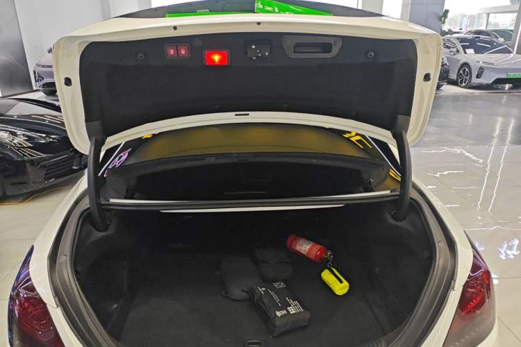 Used Mercedes-Benz C-Class 2019 C 300 L Sport Edition
