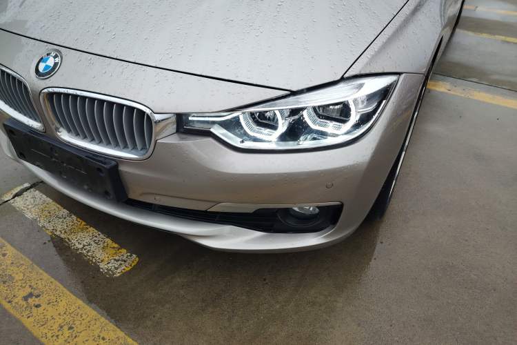Used BMW 3 Series 2018 320Li Fashion Model
