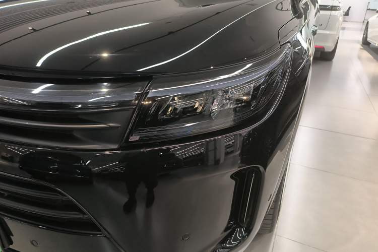 Used Hima AITO M7 2024 1.5T Intelligent Driving 4WD Max Edition 5 Seats
