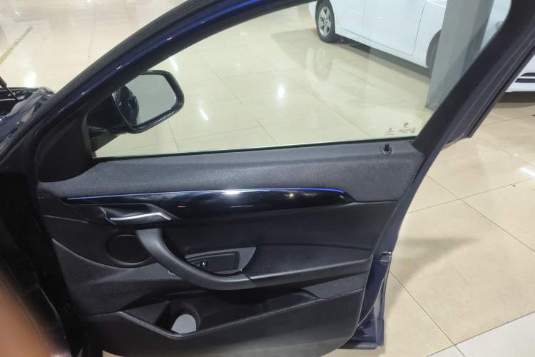 Used BMW X2 2019 sDrive20i M Sport Package China VI Emission Standard
