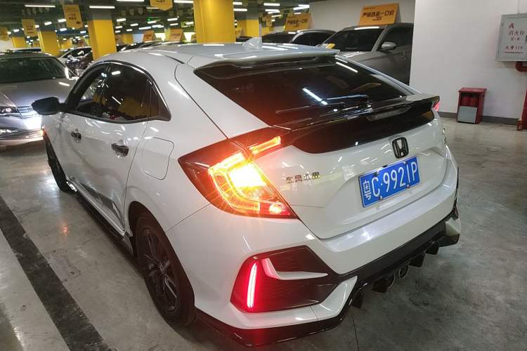 Used Honda Civic 2021 HATCHBACK 220TURBO CVT New Trendsetter