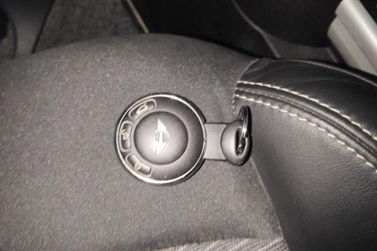 Used  Countryman 2011 1.6L COOPER Fun
