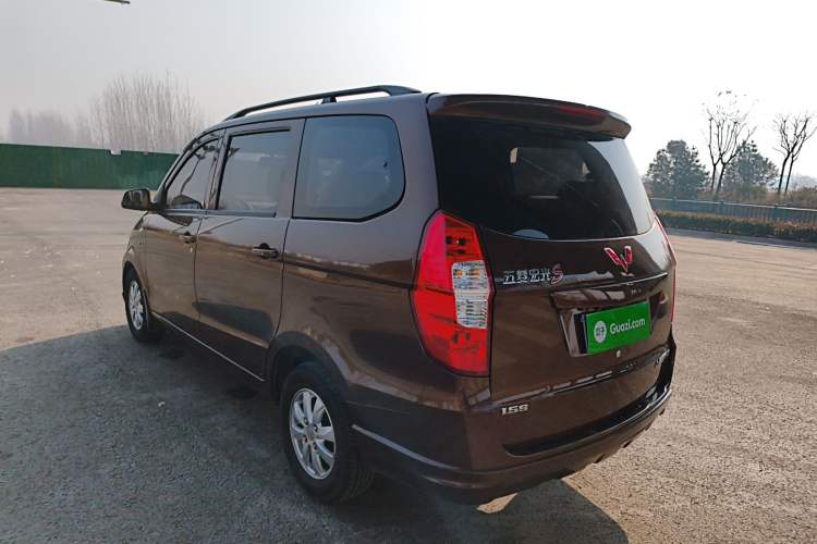 Used Wuling Hongguang 2014 1.5L S Standard Version
