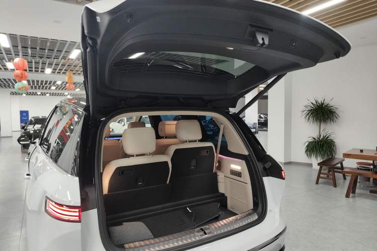 Used Nio ES8 2026 Model 6-seat Executive Signature Edition