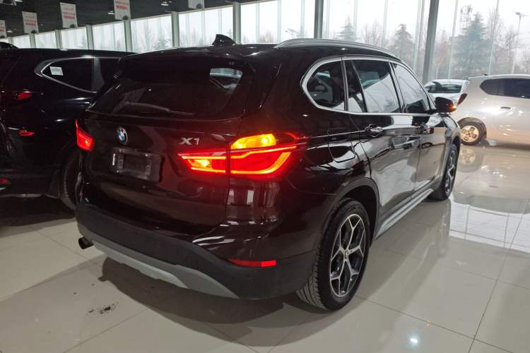 Used BMW X1 2016 sDrive18Li Luxury Model
