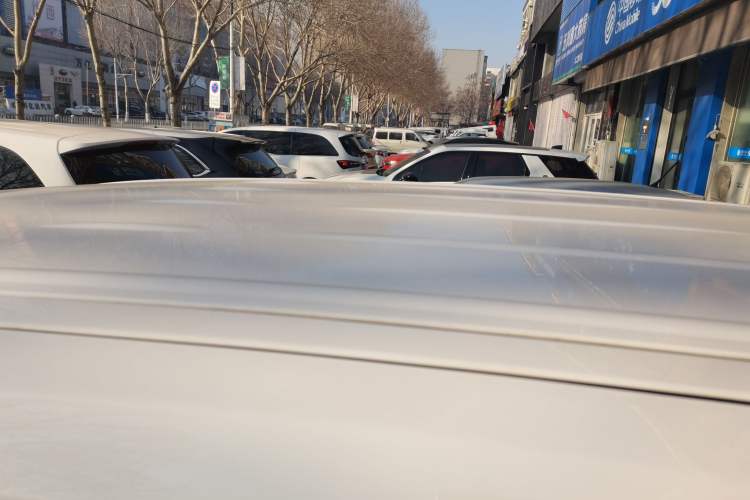 Used Buick GL8 2023 Land Executive Class Comfort Model