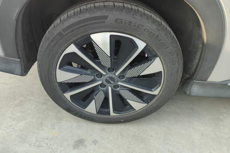 Used BYD Song PLUS New Energy 2025 DM-i Smart Drive 112KM Prestige Model
