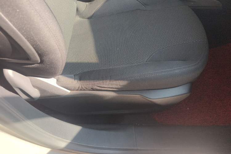 Used Peugeot 2008 2016 230THP Automatic Fashion Edition
