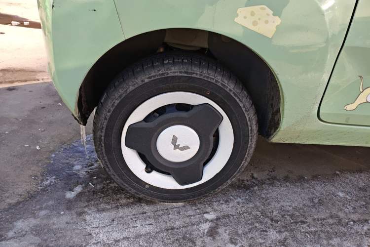 Used Wuling Hongguang MINIEV 2022 Macaron Fashion Model Lithium Iron Phosphate