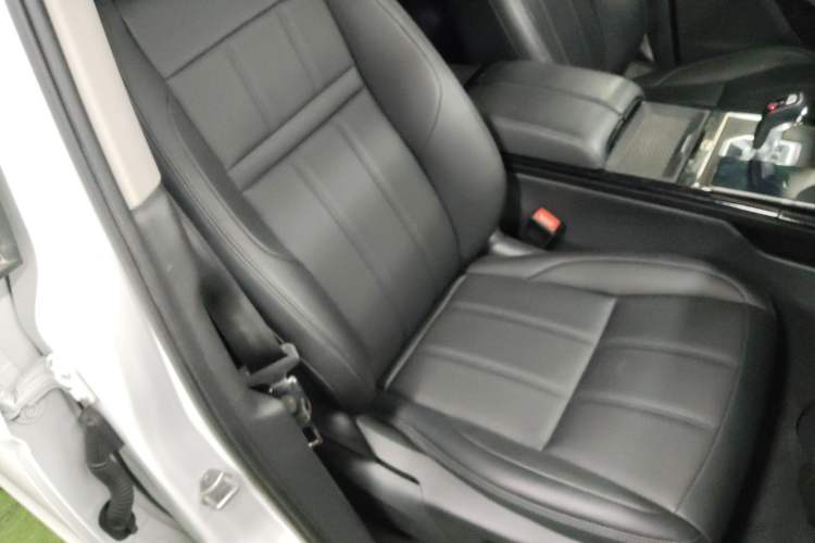 Used Land Rover Range Rover Evoque 2021 Range Rover Evoque 200 PS R-Dynamic Standard Elite Edition
