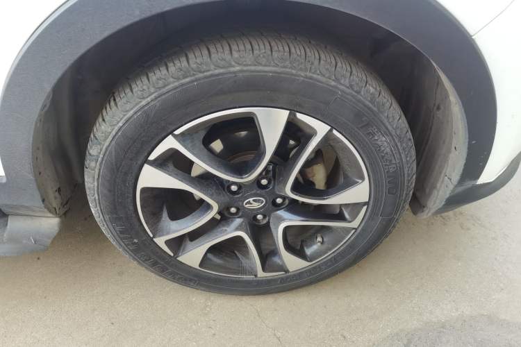 Used Soueast DX7 2015 1.5T Automatic Luxury Model
