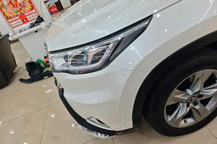 Used Toyota Highlander 2017 2.0T Four-Wheel Drive Luxury Edition 7 Seats
