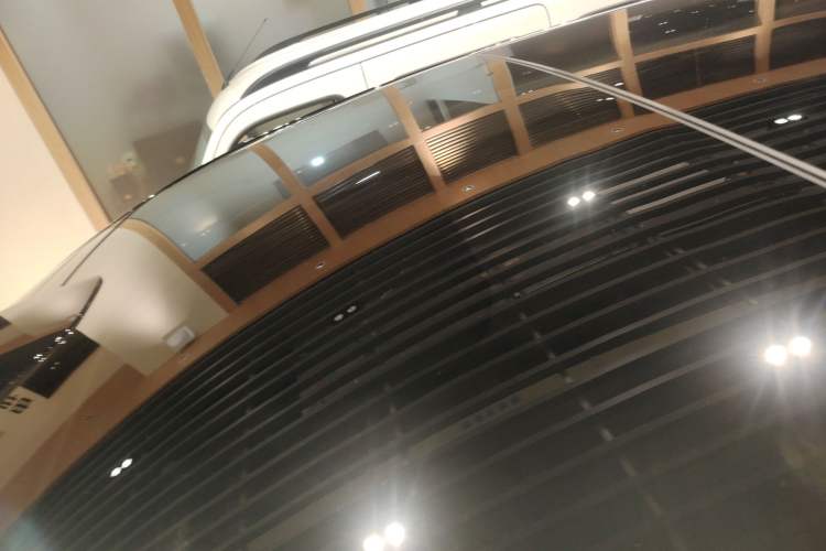 Used Li Auto MEGA 2025 Home Family Special Edition
