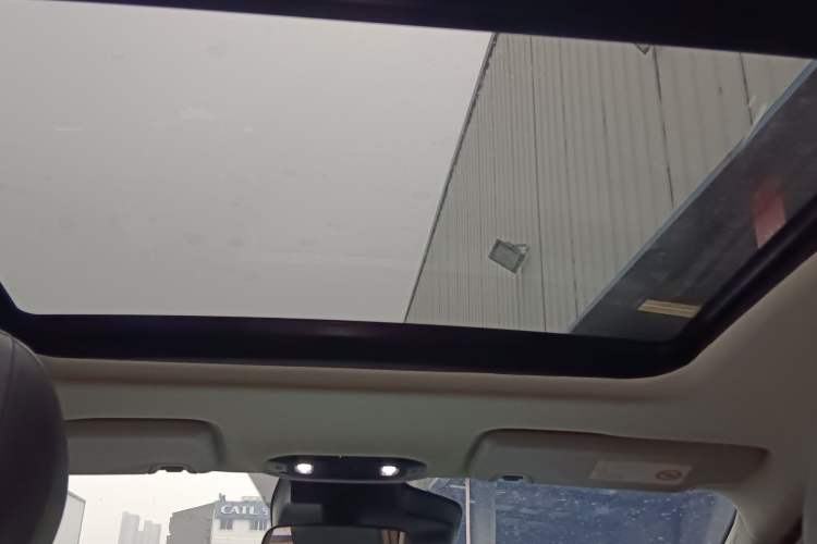 Used AION Y 2023 Y Business Edition
