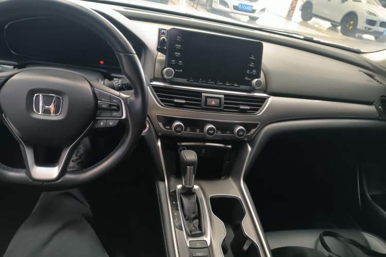 Used Honda Accord 2018 260TURBO Luxury Edition China VI
