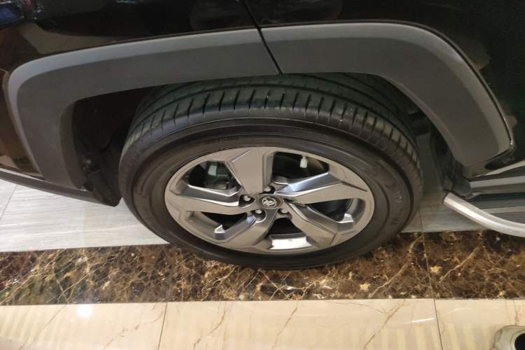 Used Toyota RAV4 2022 2.0L CVT Two-Wheel Drive Fashion Plus Edition